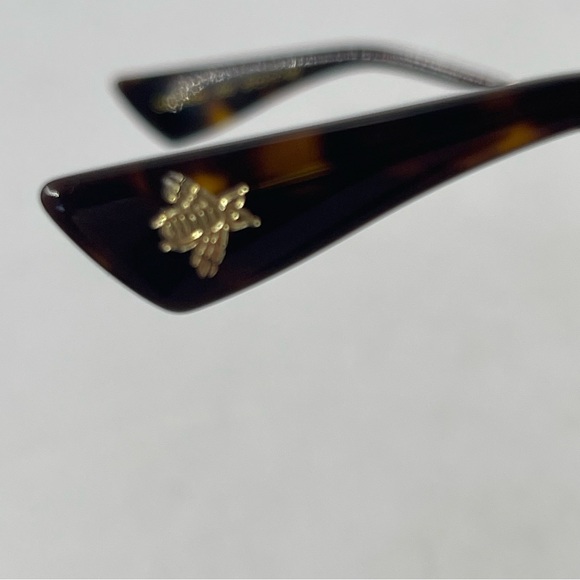 NEW! Gucci Aviator Metal Sunglasses Gold/Green/Red Frames Grey Lens 100% UV - Picture 9 of 16